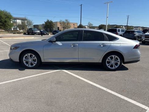 Certified 2025 Honda Accord LX image 2