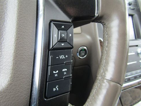 Used 2016 Lincoln Navigator L Select image 42