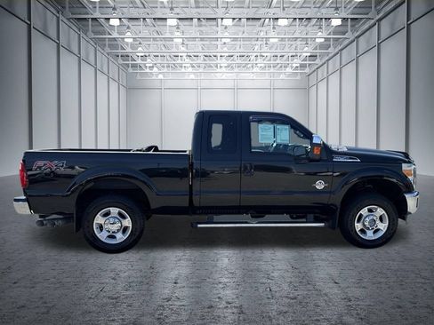 Used 2012 Ford F250 Lariat w/ Chrome Pkg AWD/4WD image 6