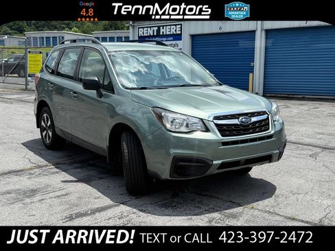 Used 2018 Subaru Forester 2.5i w/ Alloy Wheel Package AWD/4WD image 3
