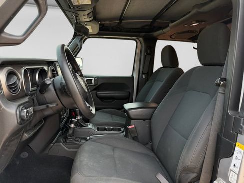 Used 2018 Jeep Wrangler Sport AWD/4WD image 20