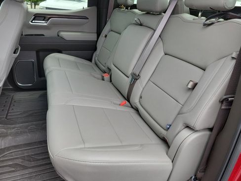 Used 2024 GMC Sierra 1500 SLT w/ SLT Premium Plus Package AWD/4WD image 15
