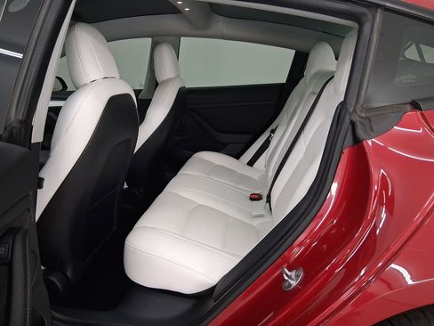 Used 2021 Tesla Model 3 Standard Range Plus image 13