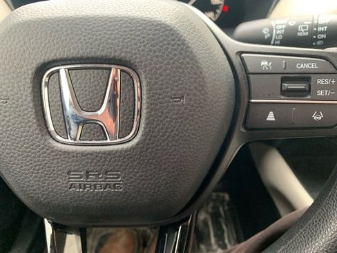 Certified 2024 Honda HR-V LX image 7