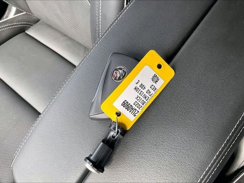 Used 2023 Buick Envision Essence FWD image 34