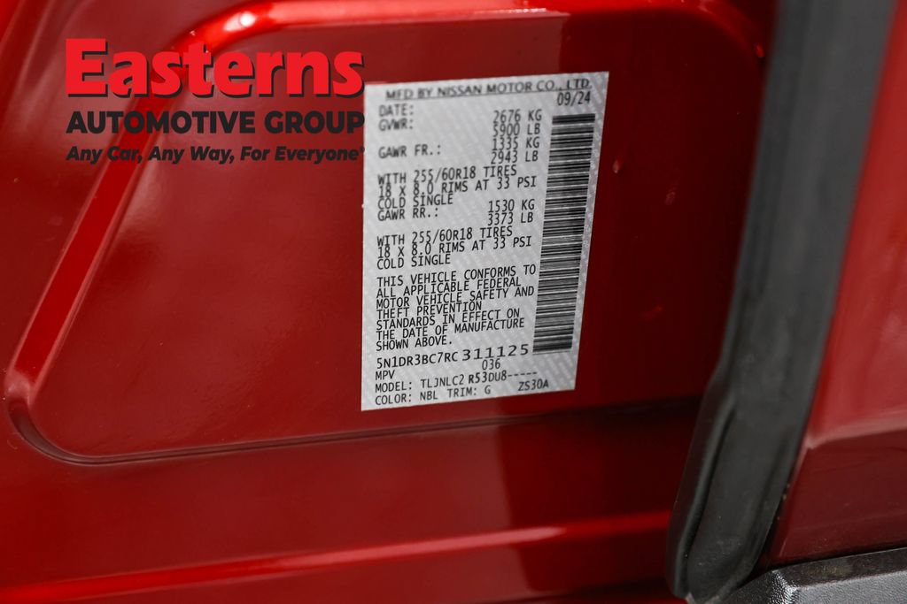 Used 2024 Nissan Pathfinder SV AWD/4WD image 38