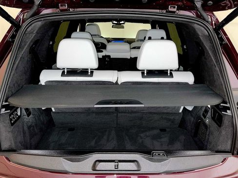 Certified 2023 BMW X7 xDrive40i w/ M Sport Package image 22