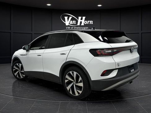 Used 2021 Volkswagen ID.4 Pro S image 3