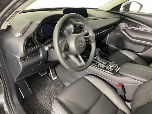 New 2025 MAZDA CX-30 AWD 2.5 S w/ Select Sport Pkg image 9