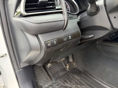 Used 2024 Toyota Camry LE FWD image 19
