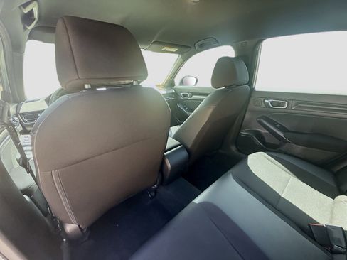 Used 2023 Honda Civic Sport image 23