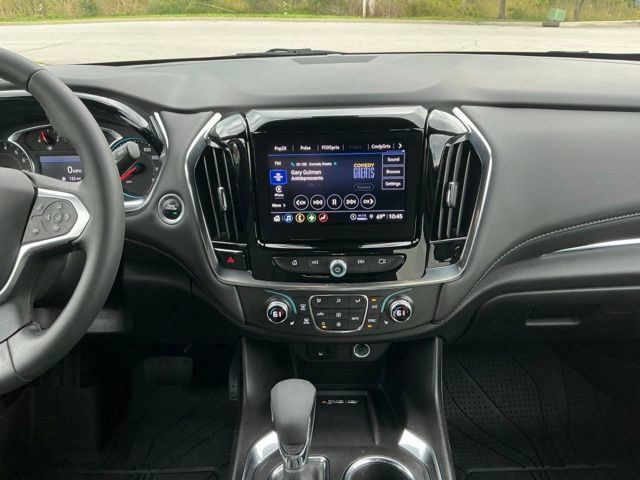 Used 2023 Chevrolet Traverse LT w/ LPO, Floor Liner Package AWD/4WD image 25