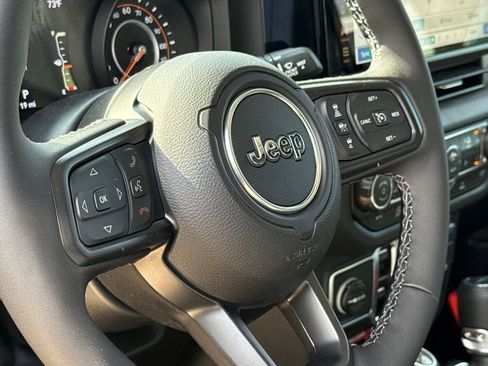 New 2026 Jeep Gladiator Sport AWD/4WD image 30