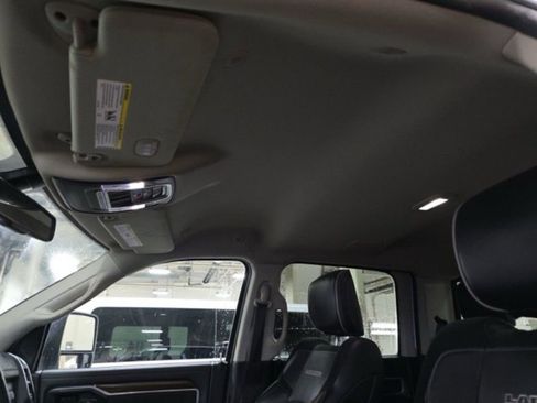 Used 2024 RAM 2500 Laramie image 13