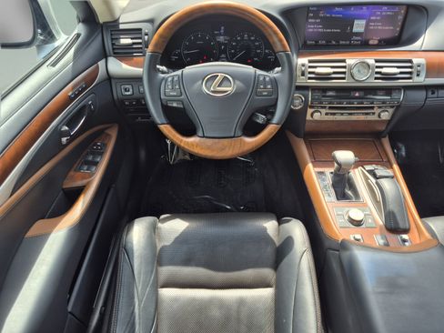 Used 2016 Lexus LS 460 L AWD/4WD image 15