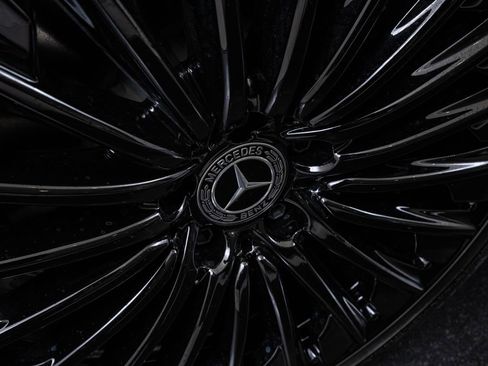 New 2026 Mercedes-Benz E 350 4MATIC Sedan image 8