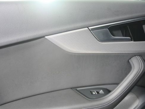 Used 2022 Audi A4 2.0T Premium Plus w/ Premium Plus Package image 14