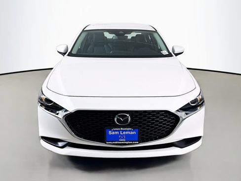 Used 2023 MAZDA MAZDA3 s FWD image 2