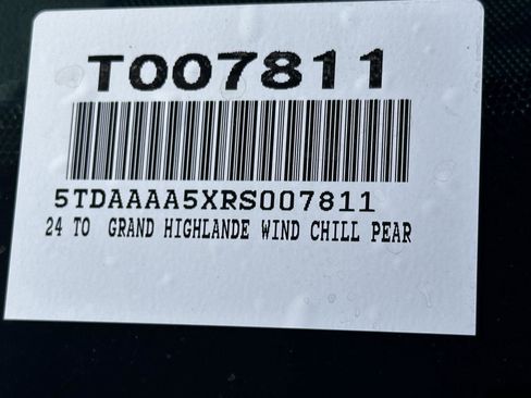 Certified 2024 Toyota Grand Highlander XLE image 59