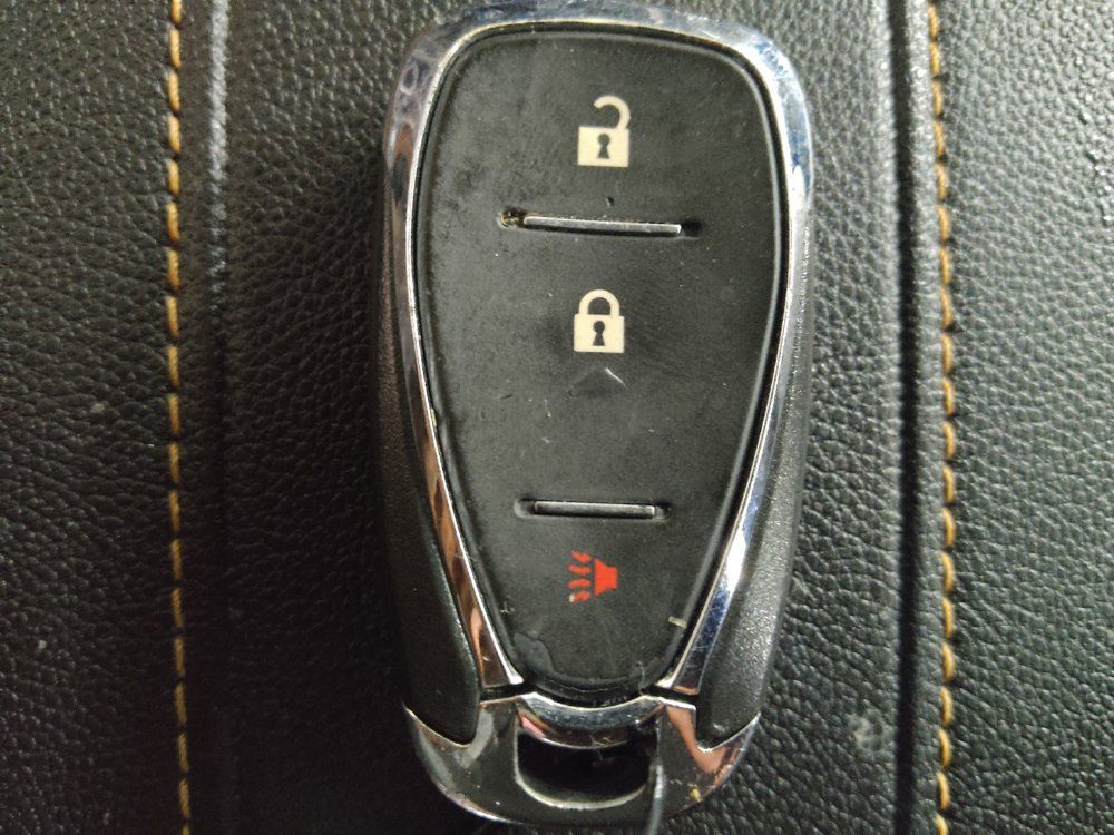 Used 2020 Chevrolet Traverse LS w/ LPO, Floor Liner Package FWD image 32