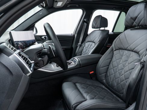 New 2026 BMW X5 xDrive50e image 14