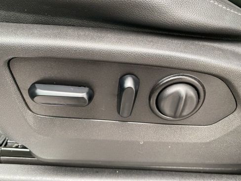 Used 2020 GMC Sierra 1500 SLT w/ SLT Premium Plus Package image 16