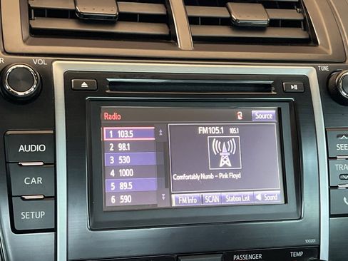Used 2014 Toyota Camry LE FWD image 17