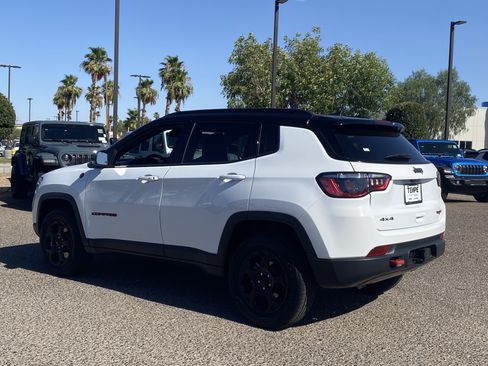 Used 2023 Jeep Compass Trailhawk w/ Trailer Tow Group AWD/4WD image 4
