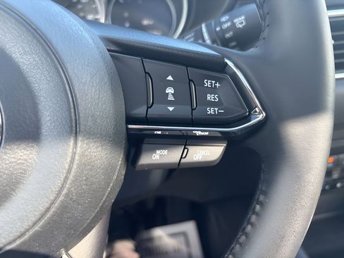 Used 2018 MAZDA CX-5 Touring w/ Preferred Equipment Package AWD/4WD image 19
