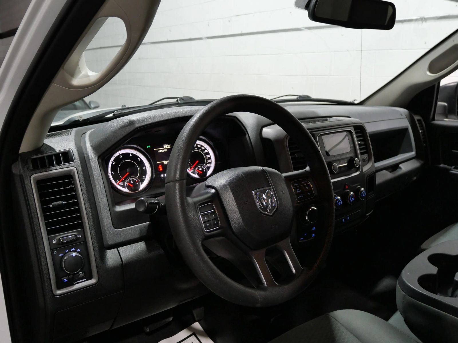 Used 2020 RAM 1500 Tradesman AWD/4WD image 9