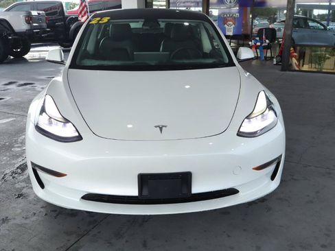 Used 2023 Tesla Model 3 Standard Range RWD image 13