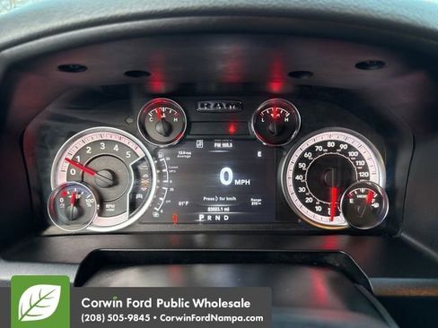 Used 2018 RAM 3500 Big Horn image 19