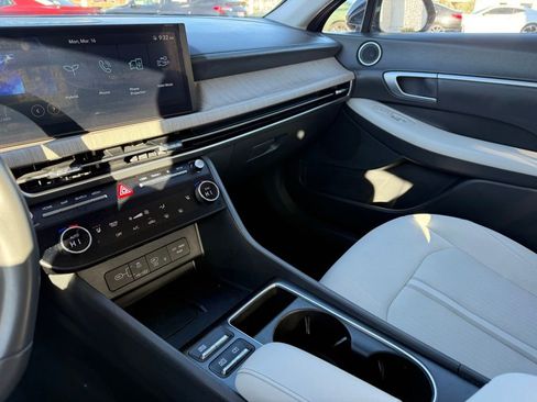 Used 2025 Hyundai Sonata SEL image 46