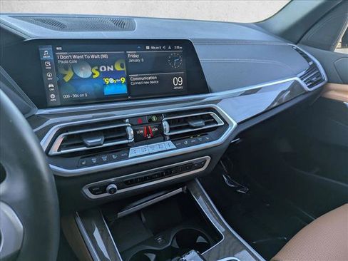 Certified 2023 BMW X5 xDrive45e w/ Executive Package image 15