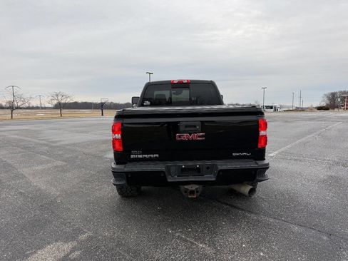 Used 2018 GMC Sierra 2500 Denali w/ Duramax Plus Package image 6