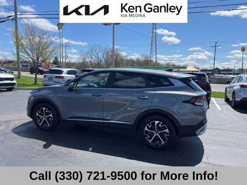 Certified 2024 Kia Sportage EX FWD image 16