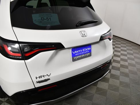 Certified 2025 Honda HR-V EX-L image 15