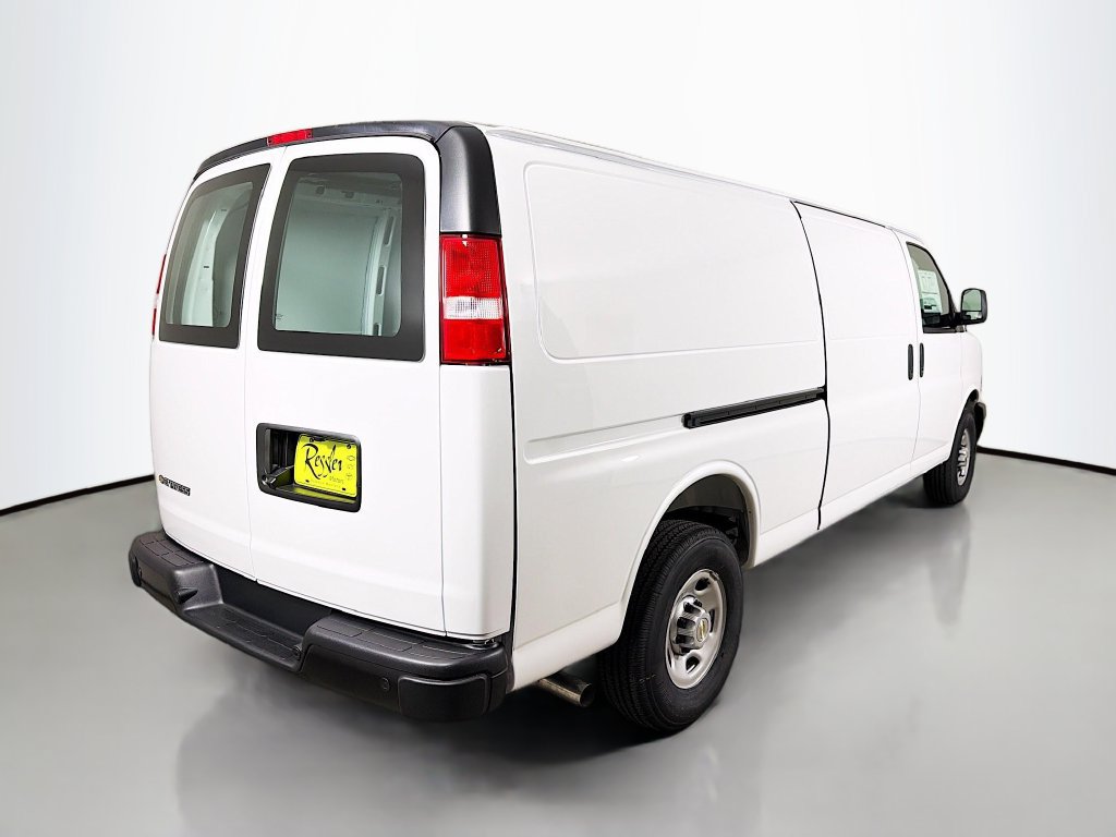 New 2026 Chevrolet Express 3500 Extended w/ Driver Convenience Package RWD image 6
