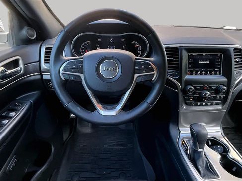 Used 2018 Jeep Grand Cherokee Limited w/ Trailer Tow Group IV AWD/4WD image 6