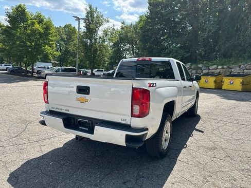 Used 2018 Chevrolet Silverado 1500 LTZ Z71 w/ LTZ Plus Package AWD/4WD image 5
