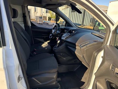 Used 2018 Ford Transit Connect XL image 29