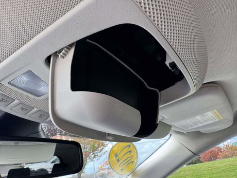 Certified 2022 Ford Edge SEL w/ Convenience Package image 33