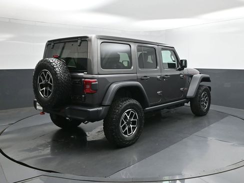 New 2026 Jeep Wrangler Unlimited Rubicon AWD/4WD image 8