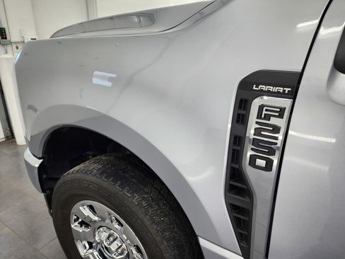 Used 2024 Ford F250 Lariat w/ Chrome Package image 36