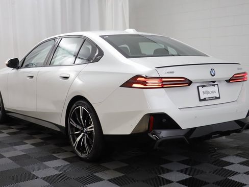 New 2026 BMW 540i xDrive w/ M Sport Package image 15