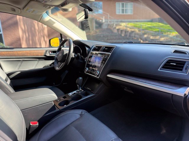 Used 2018 Subaru Outback 2.5i Limited AWD/4WD image 16