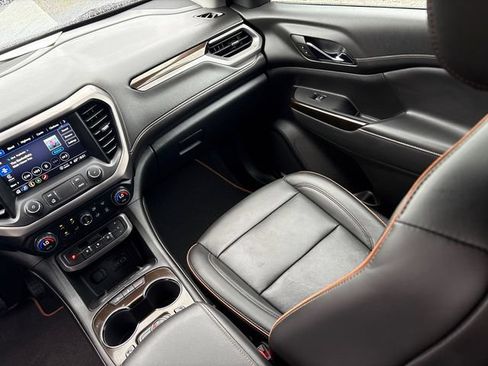 Certified 2023 GMC Acadia AT4 w/ Technology Package AWD/4WD image 22