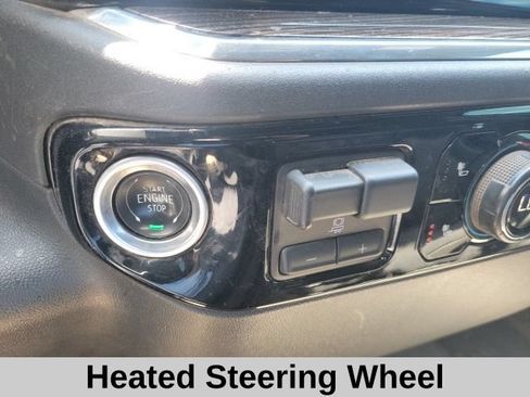 Used 2025 Chevrolet Silverado 1500 LT AWD/4WD image 8