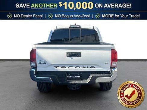 Used 2016 Toyota Tacoma SR5 image 1