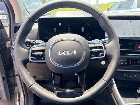 New 2026 Kia Carnival SX Prestige FWD image 24